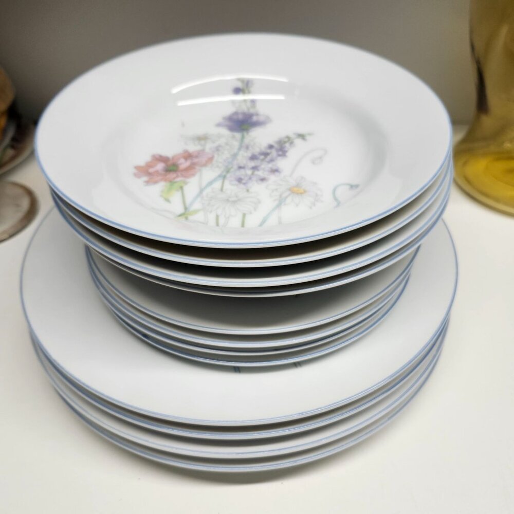 Floral Fine China Set 12 Pcs International Tableworks Milady Pattern Service for